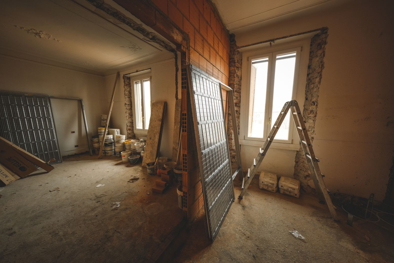 Room with damaged walls during repair